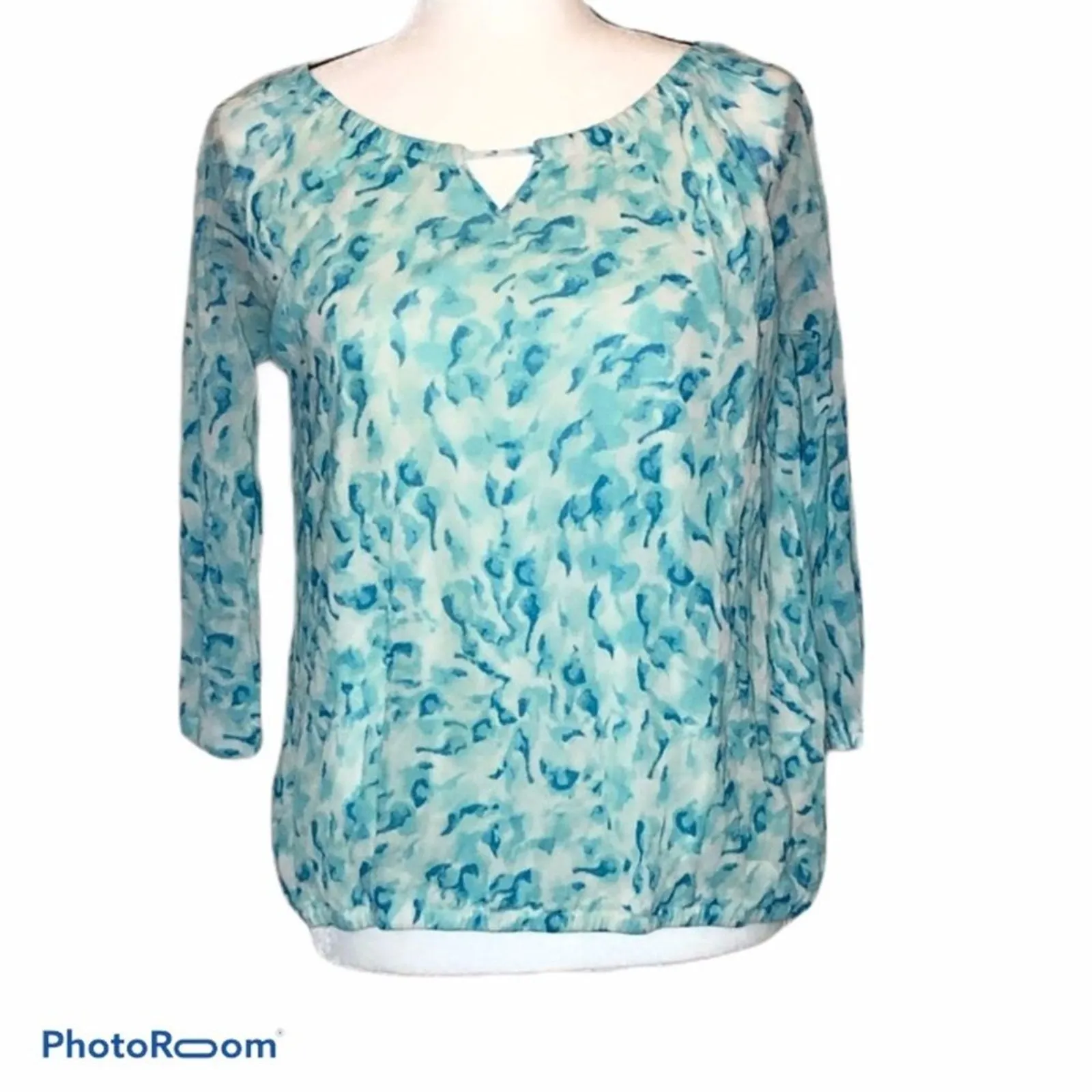 Larry Levine Blouse Seafoam Blue Green Keyhole Medium Elastic Hem Careerwear - Image 2