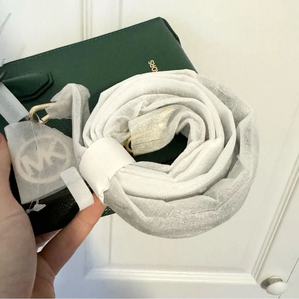 NWT MICHAEL KORS Mercer Extra-Small Pebbled Leather Crossbody Bag - Jewel Green - Image 14