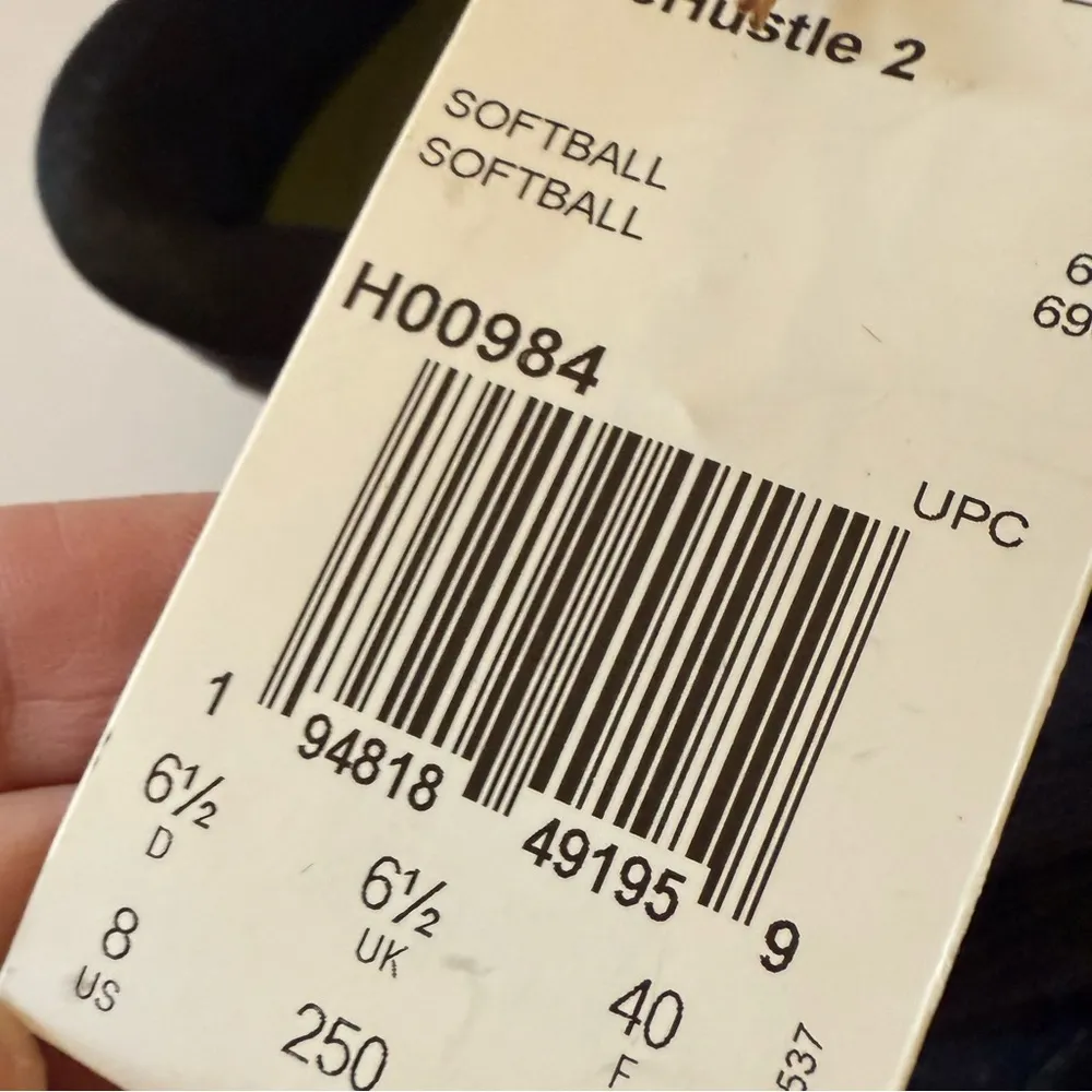 ADIDAS Women's Pure Hustle 2  Softball Black Grey Metal Cleats Shoes Size 8 NEW - Image 6