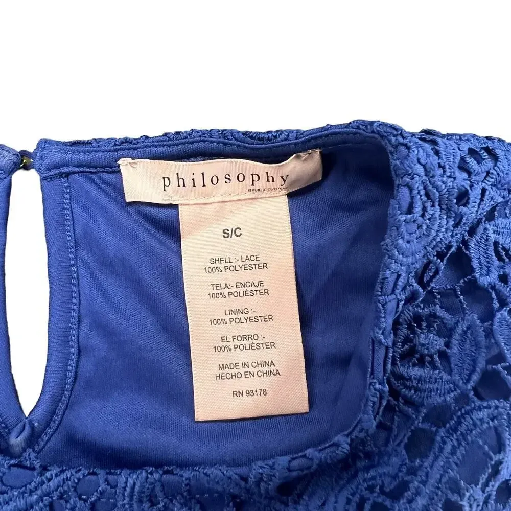 Philosophy Women's Small  Cobalt Blue Crochet‎ Lace Overlay Short Sleeve Blouse - Image 2