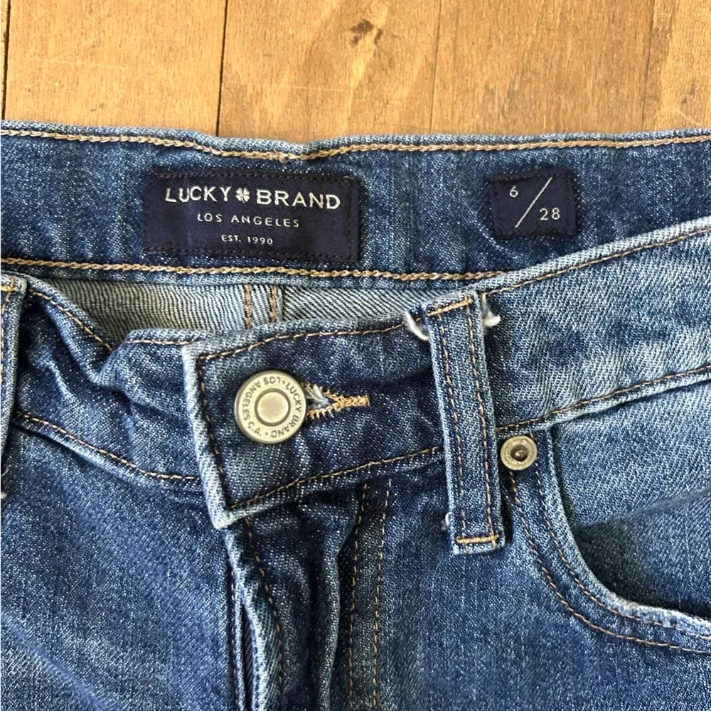 Lucky Jean Shorts Size 6/28 Mid Long Length Bermuda Distressed High Rise - Image 3