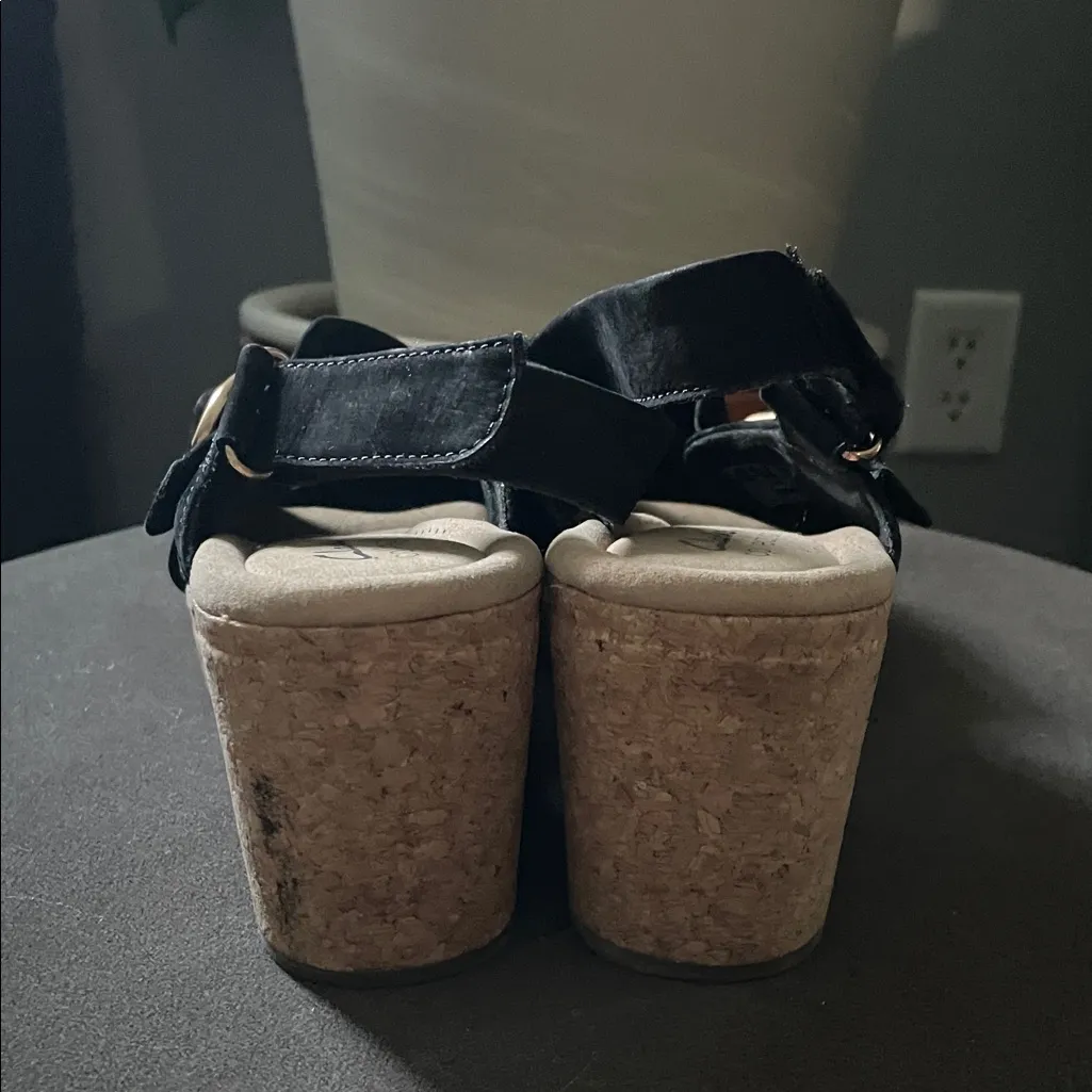 Clarks Giselle Black Women's 9 Wedge Cork Sandal Suede Buckle - Image 3