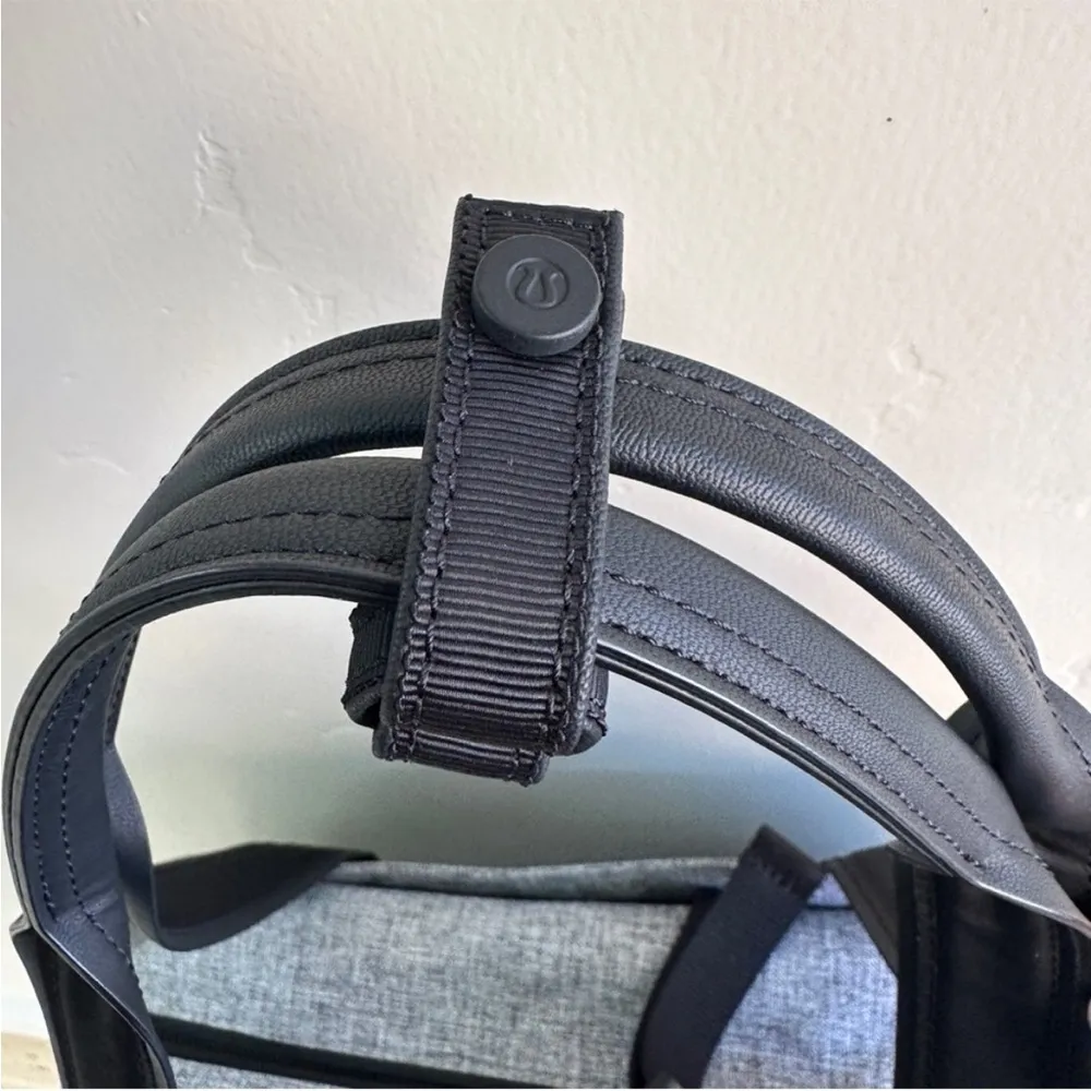 Lululemon Go Getter Bag 25L - Image 11