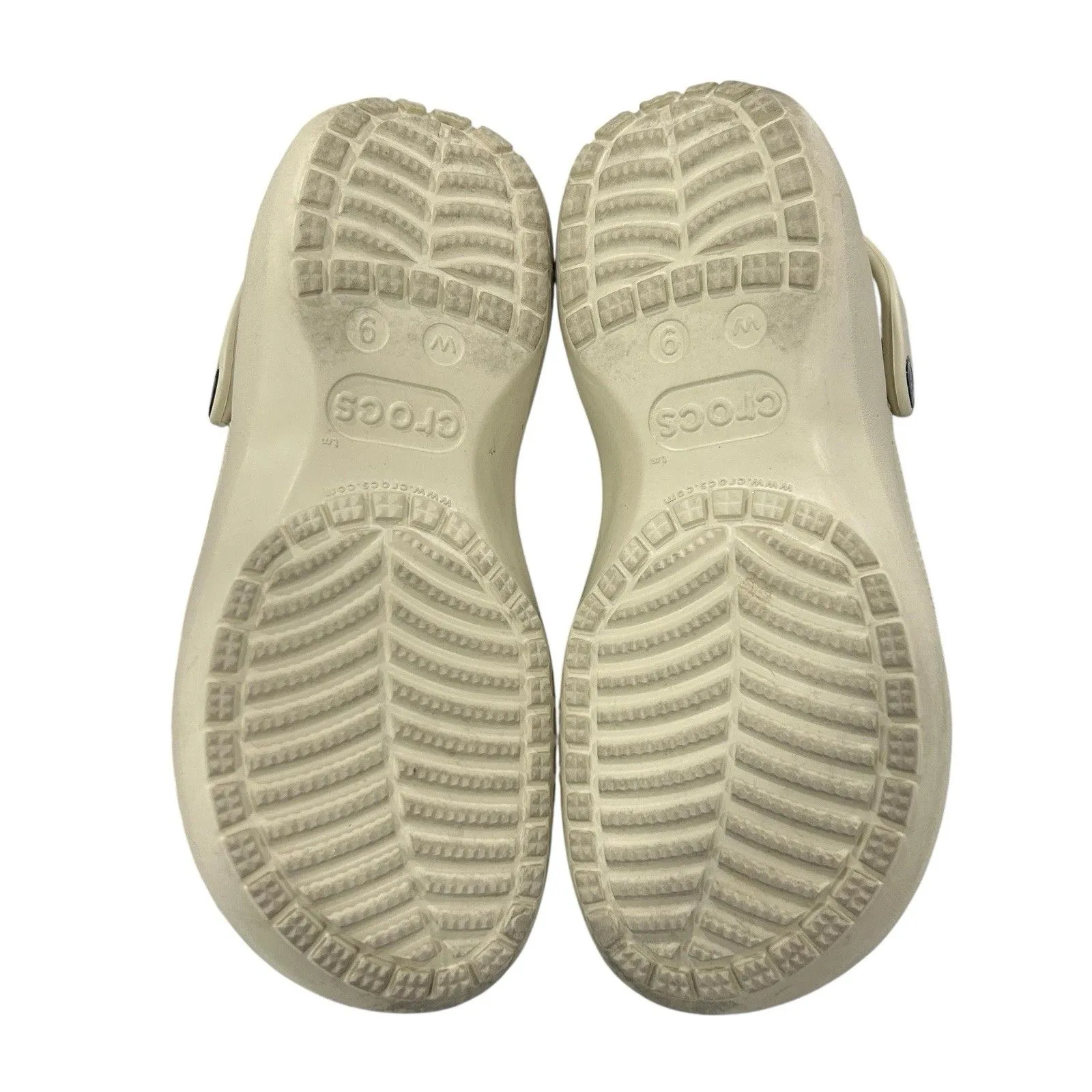 Crocs Classic Platform Clogs Iconic Comfort Womens Size 9 Bone Tan 206750 EUC - Image 4