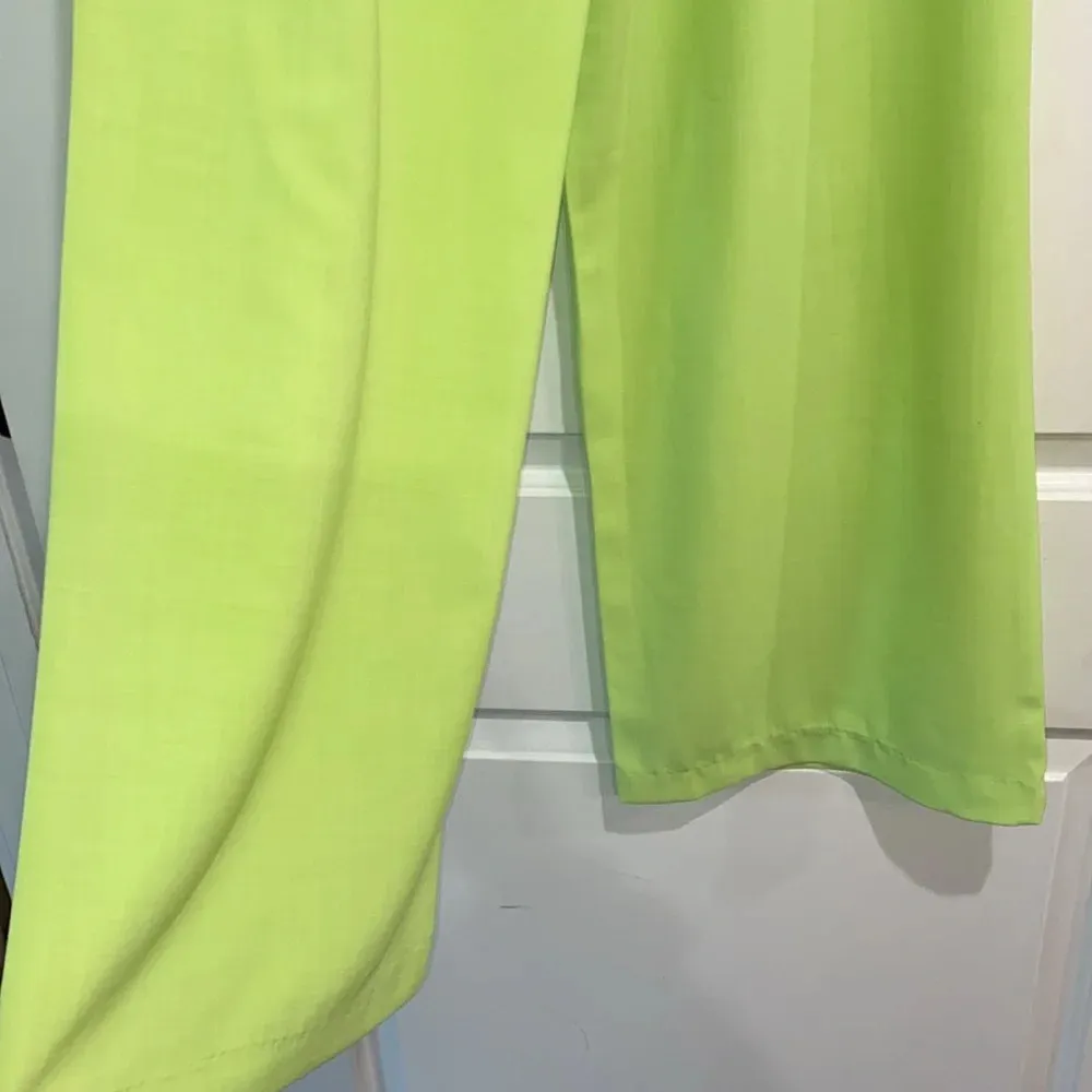WeWoreWhat lime green wide leg pant suit and jacket size 4 - Image 11