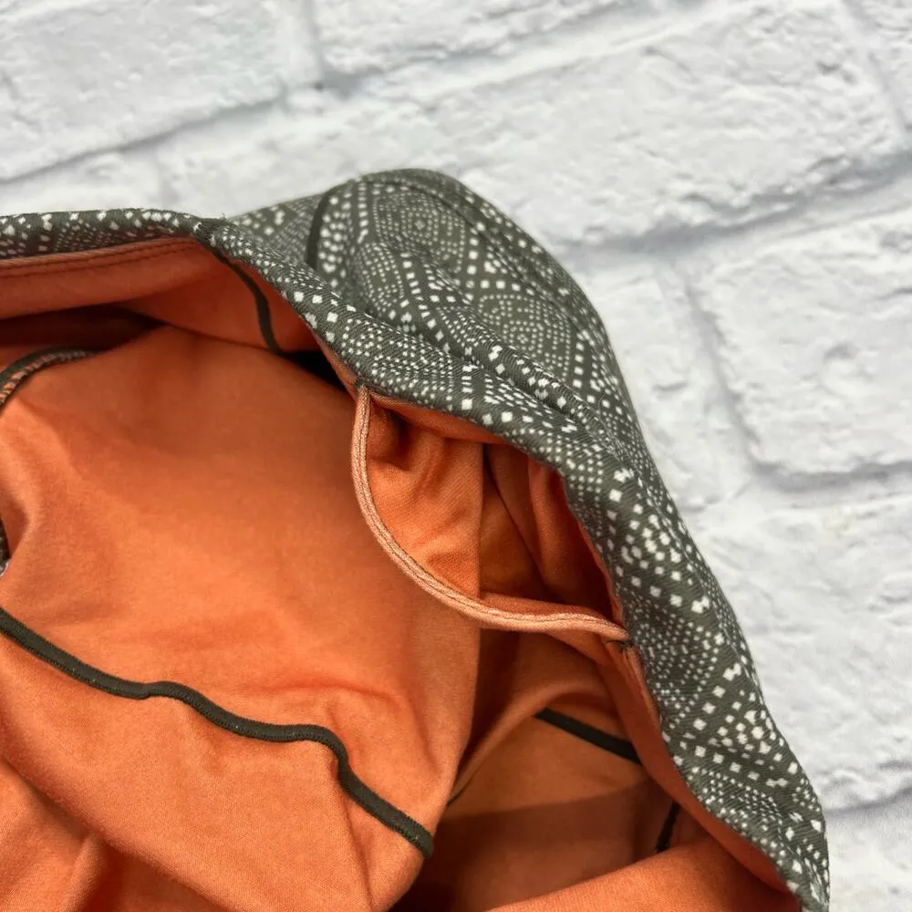 Prana Workout Leggings Tribal Print Size XS Olive Green Cropped Capri - Image 5