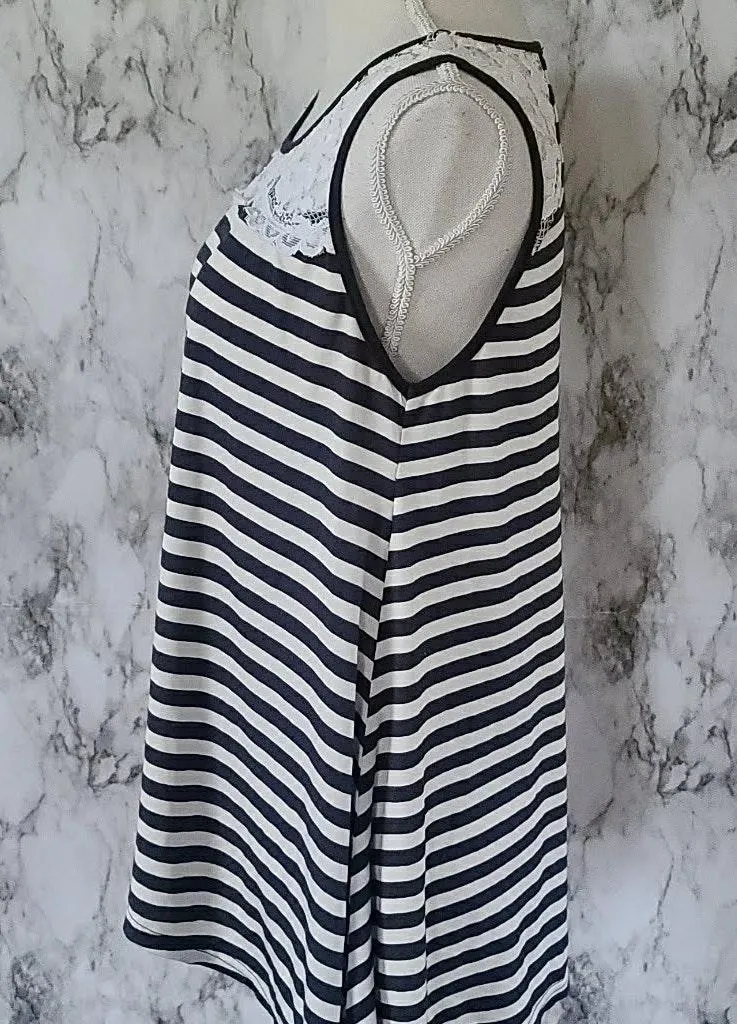 striped tank size small - Image 3