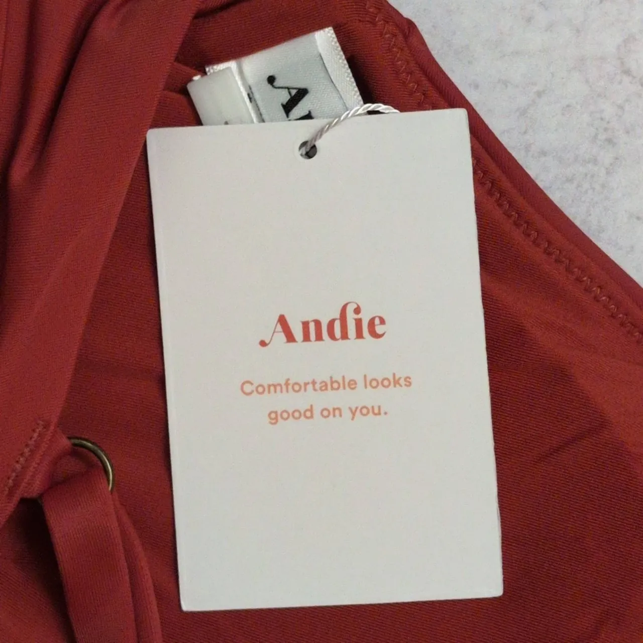 NWT Andie Tahiti Top Chili Pepper Comfortable Adjustable V-Neck Bikini S - Image 8