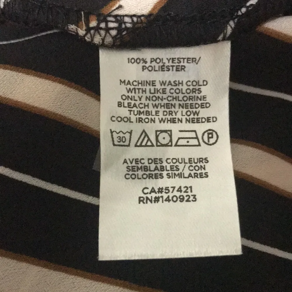 Ann Taylor Blouse Button  Black Cream Stripes Long Sleeve sheer flowy, size M - Image 8