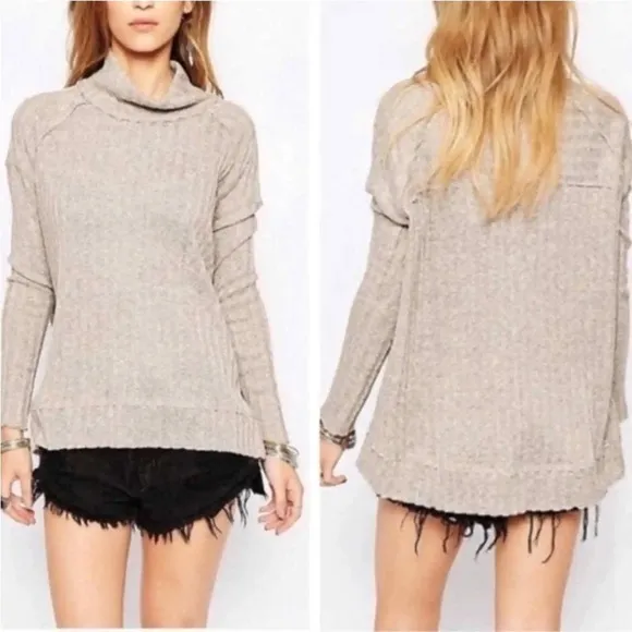 Free People Waffle Knit Long Sleeve Mock Neck size medium - Image 2