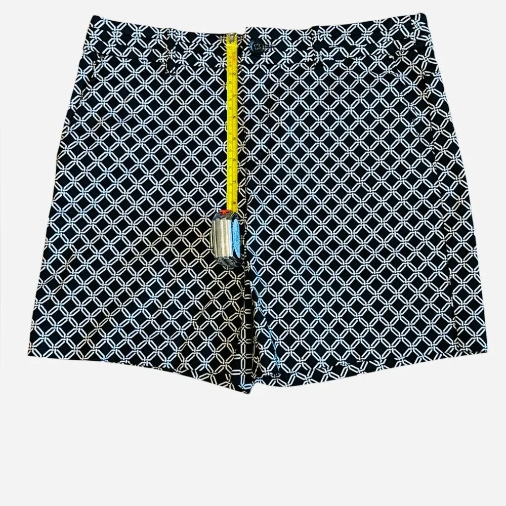 Intro. Love the‎ Fit Black & White Women’s Shorts Stretch Fit Size 6 - Image 3