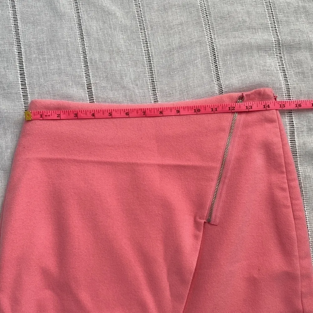 Loft NWT barbiecore pink pencil skirt with zipper embellishment. - Image 9