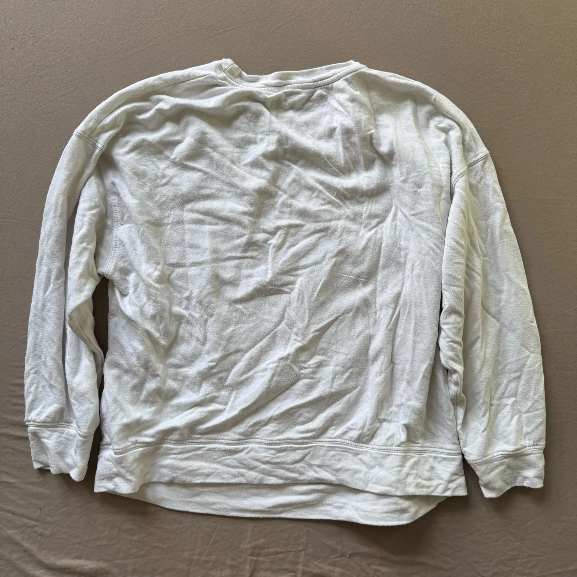 Green Envelope Hamptons Tennis Club Graphic Sweatshirt - Image 4