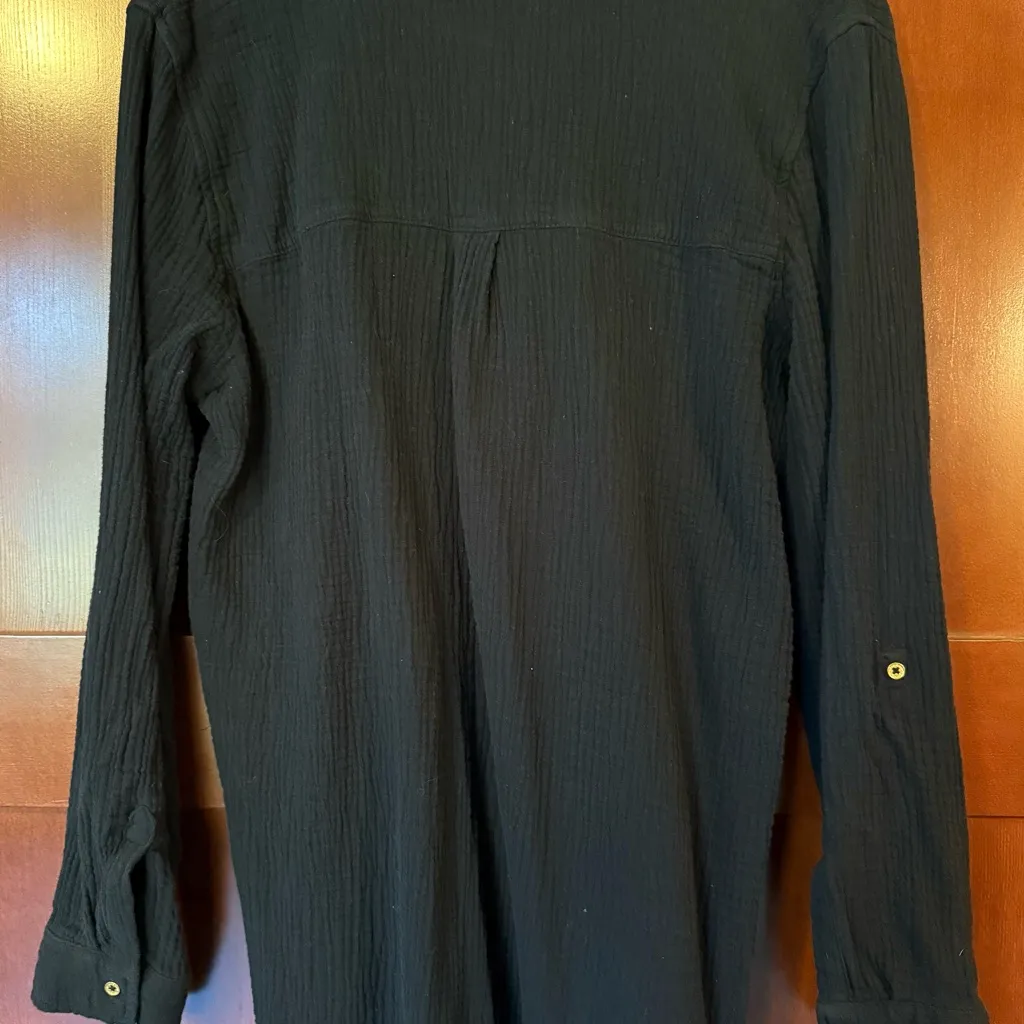 Anne Klein  Black Textured Gauze Button Up Top - Image 6