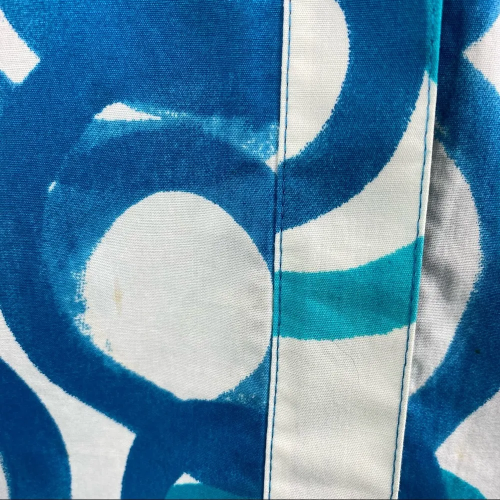 Lafayette 148 Blue & White Circle Print Button Up Top 10 - Image 3