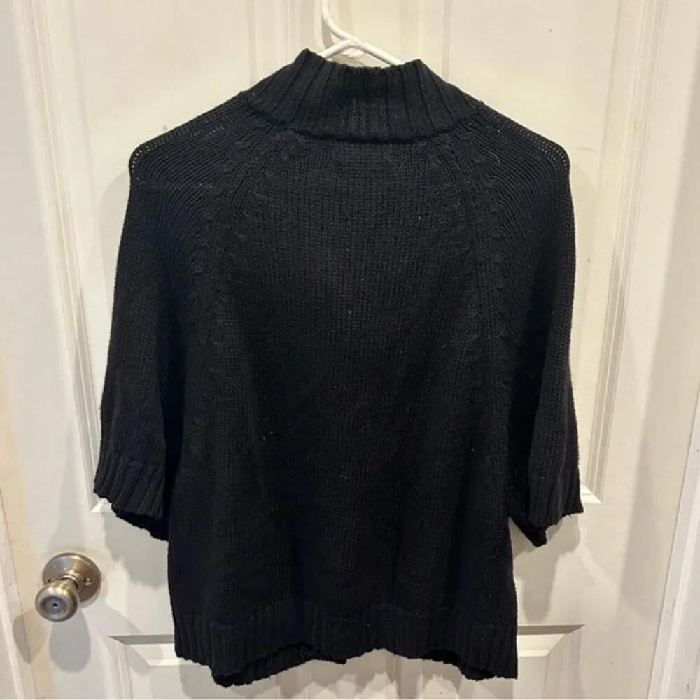 Old Navy Black Cape Poncho‎ Sweater size Medium - Image 6