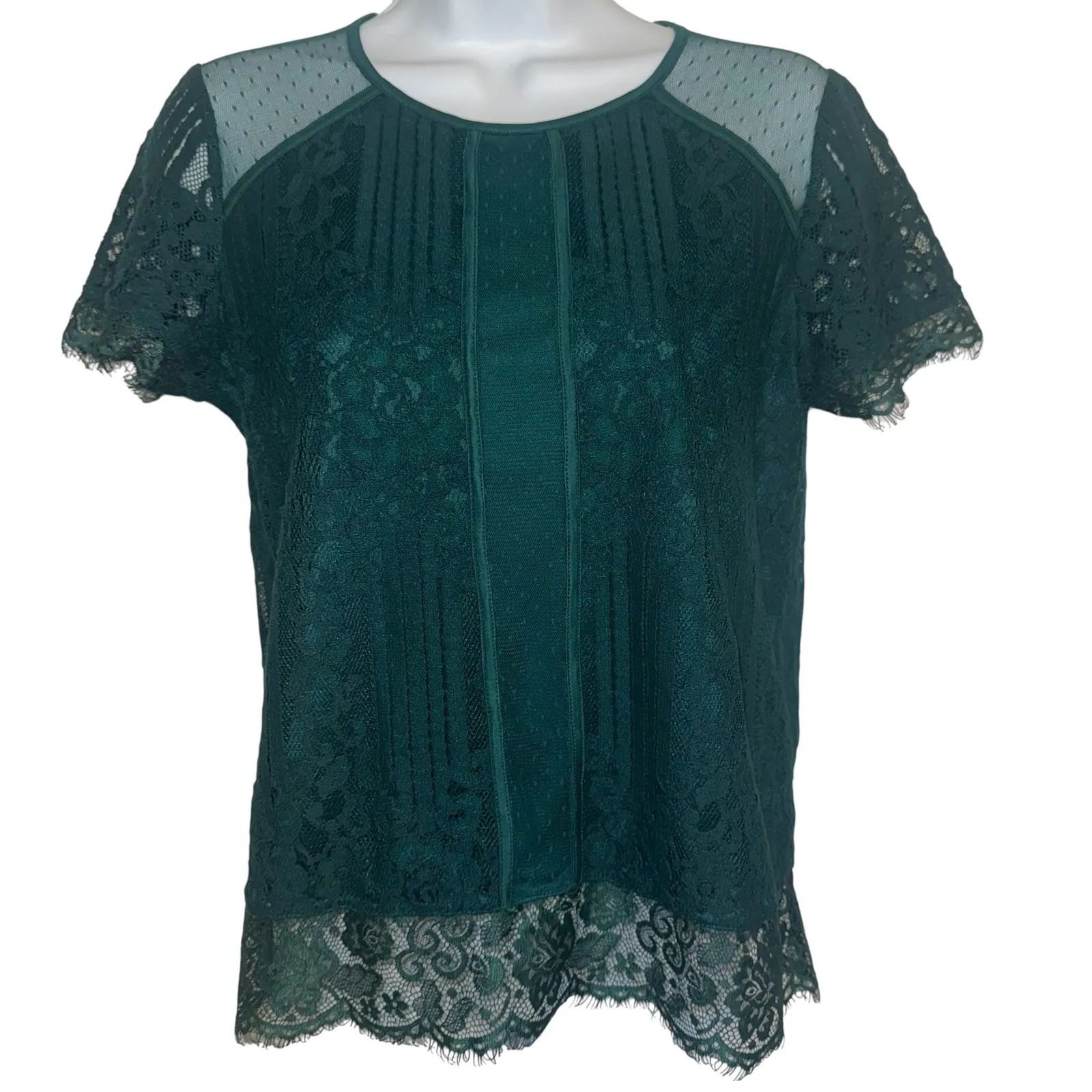 EXPRESS Emerald Green Lace Eyelash Fringe S/S Keyhole‎ Top NWOT Size Small - Image 2