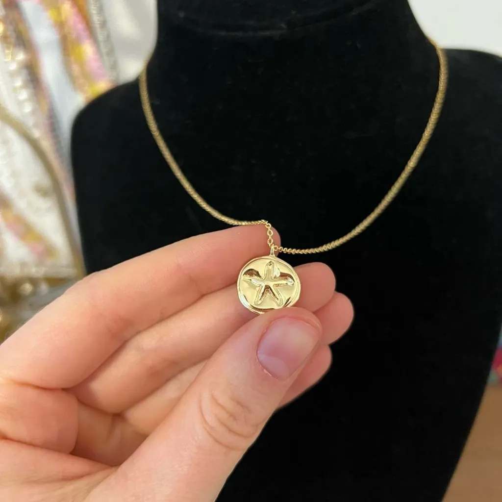Gold Plated Circle Starfish Pendant Necklace⭐️ - Image 3