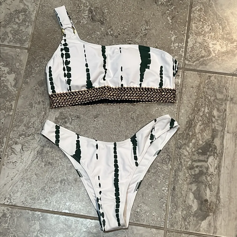 Tie Dye Print Bikini One Shoulder High-Cut Cover Pants, Size XL NEW in Packaging - Image 2