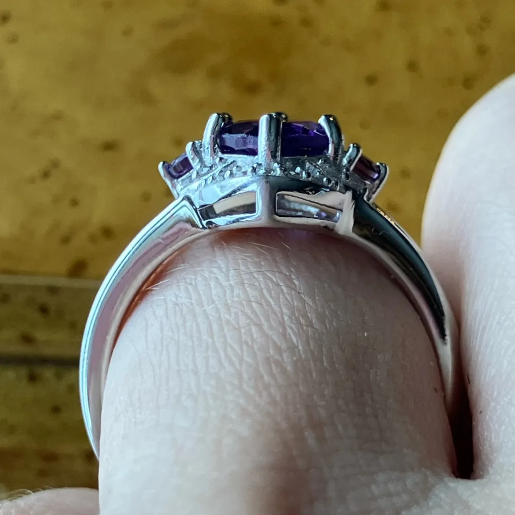 African Amethyst Sterling Silver Ring Size 9 Purple - Image 2