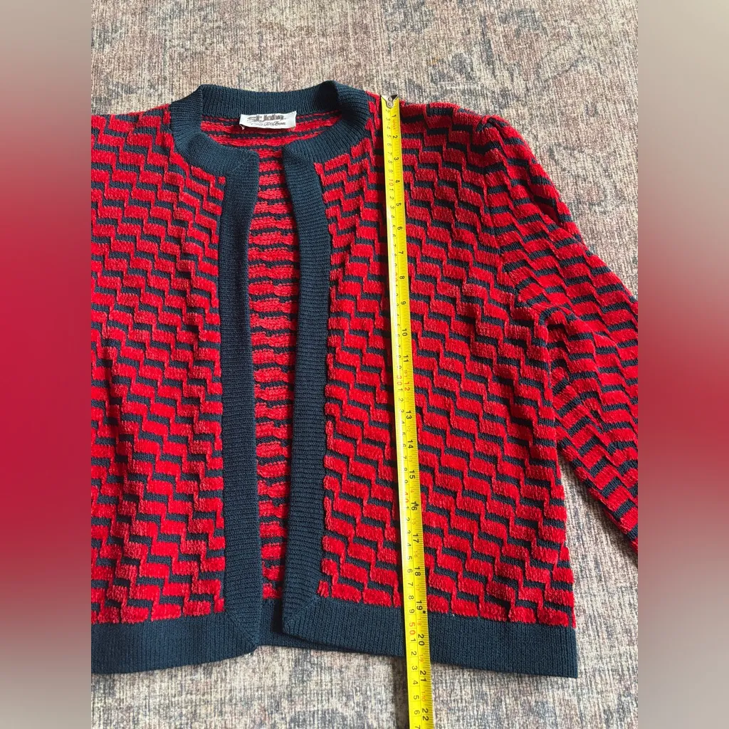 St. John for Saks Fifth Avenue Red & Navy Cardigan Sweater Jacket USA Made Sz 10 - Image 9