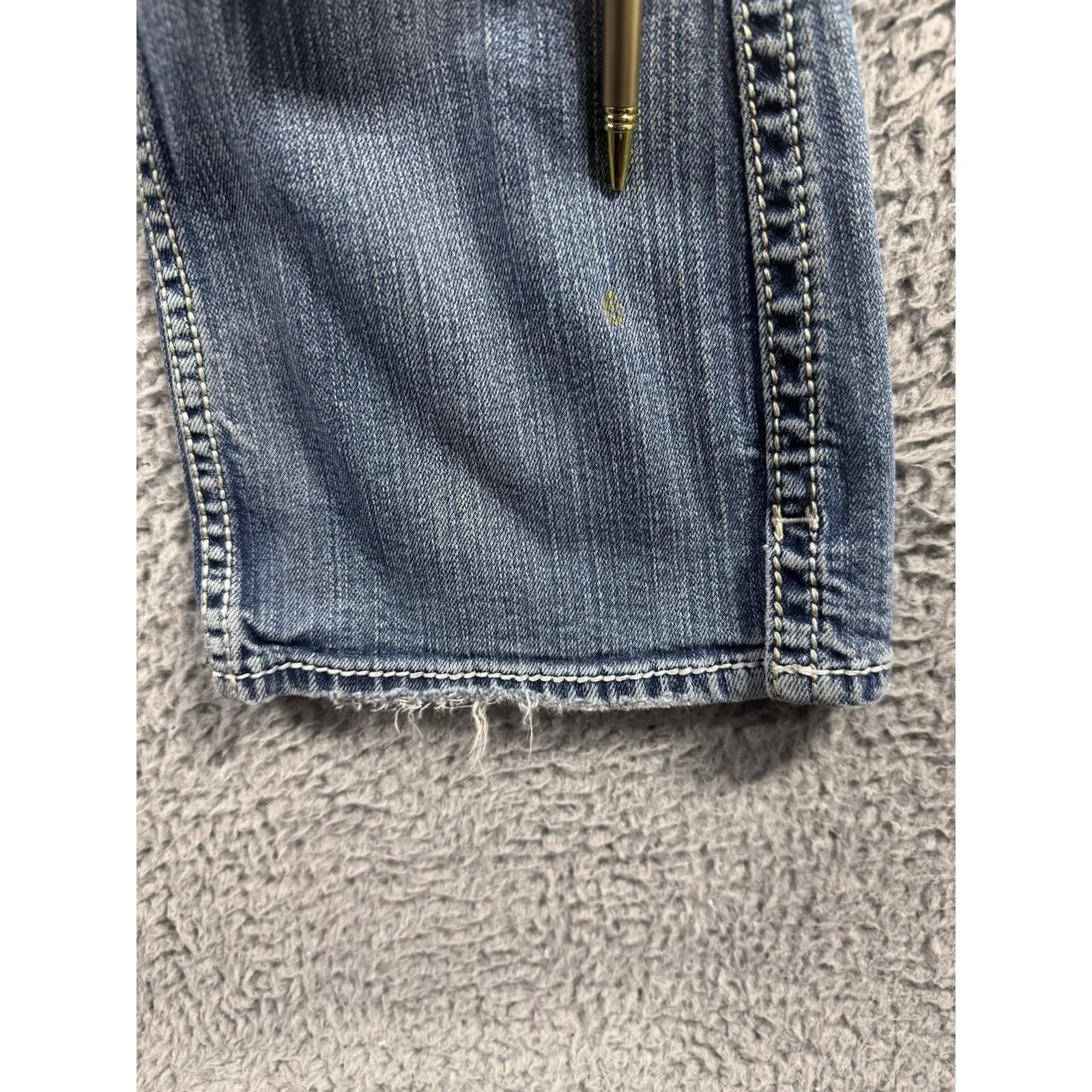 Silver Twisted Jeans Women 27x29 Low Rise Distressed Destroyed Bootcut - Image 6