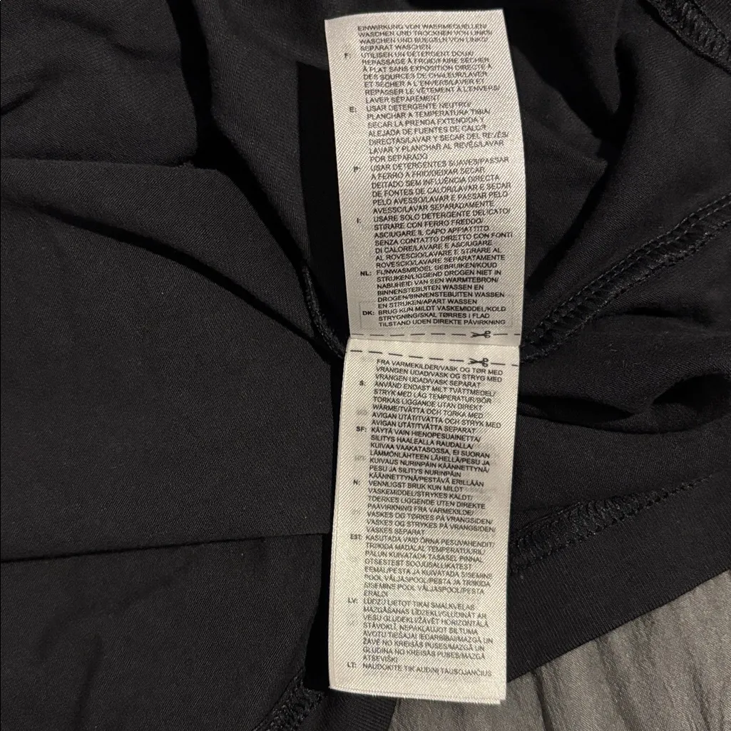 NWT Adidas Black Tee with Graphic Logo oversized crop size medium - Image 7