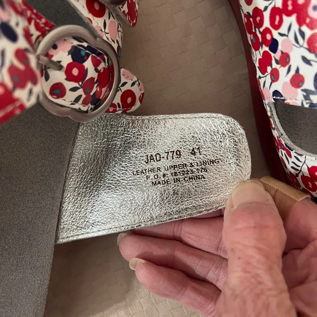 Alegria JAD-779 Julee red while poppy floral slide sandals. Eu. Sz. 41 (US 9). - Image 5