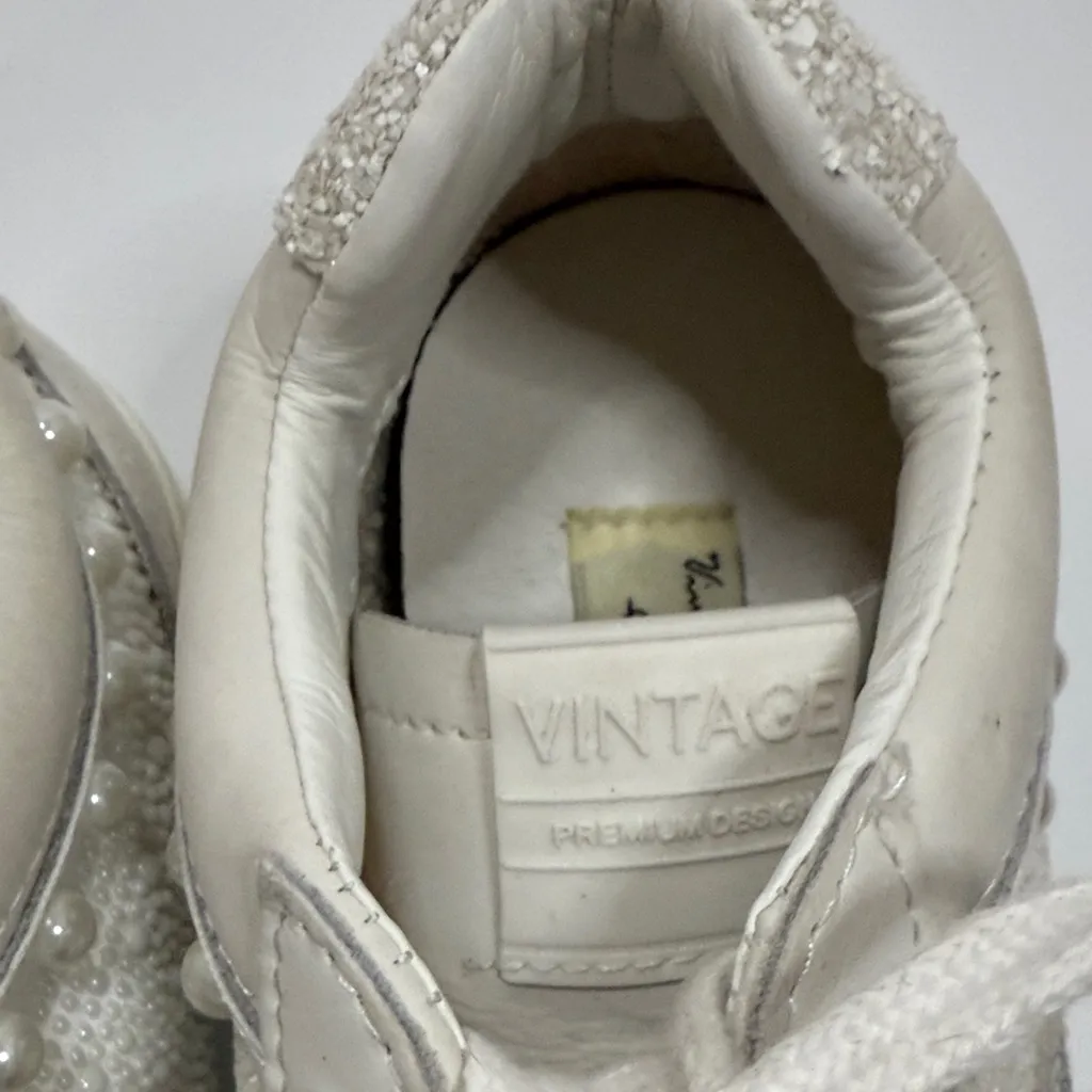Vintage Cream and Silver Star Sneakers White Size 9 - Image 8
