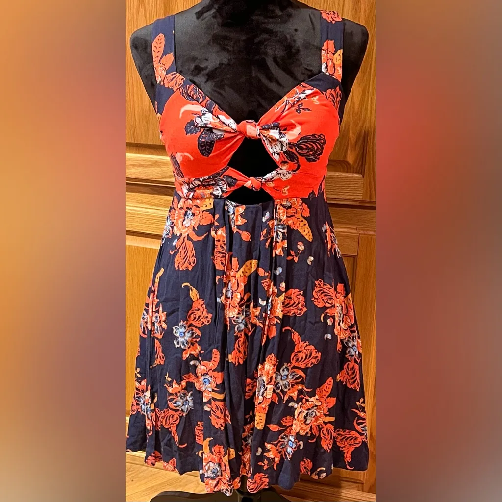 Free‎ People Baby It's You Navy Blue & Orange Floral Print Mini Dress Size Small - Image 9