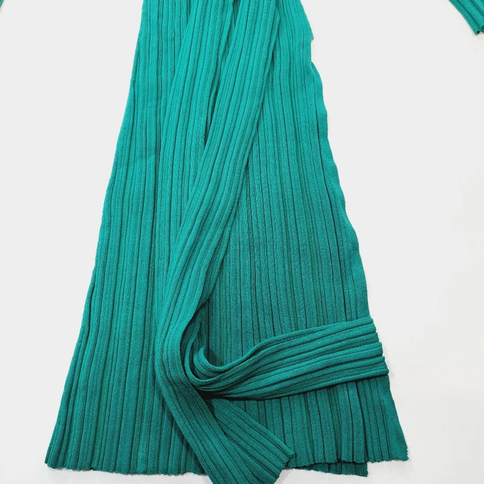 L'Academie Pabla V Neck Midi Dress in Green XS - Image 3