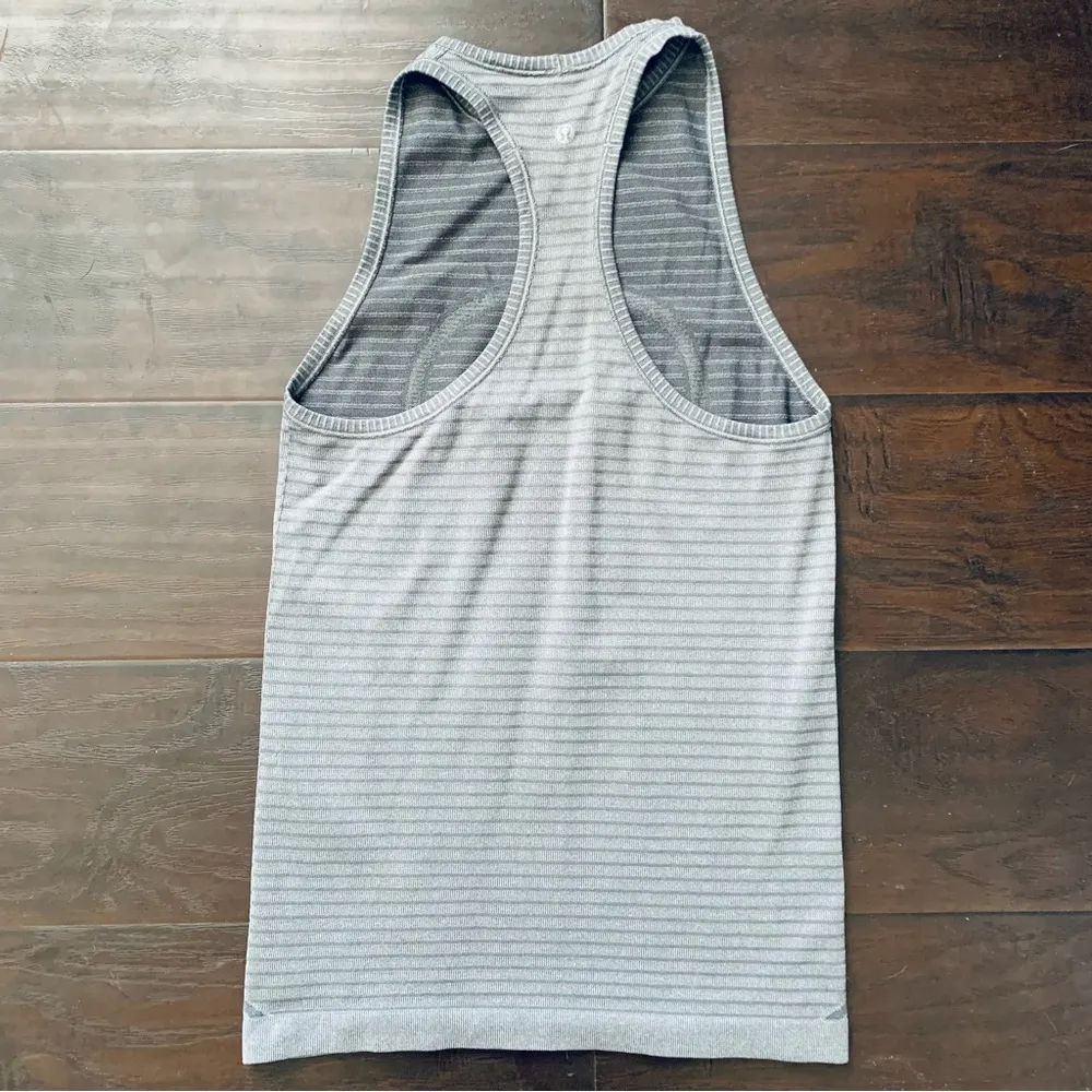 Lululemon Run: Swiftly Tech High-Neck Racerback Tank Top - Stripe Slate Size 4-6 - Image 11
