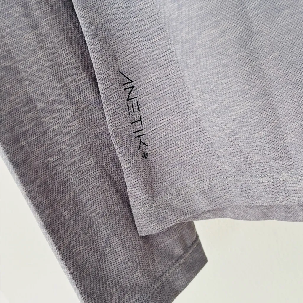 Anetik women's breeze tech long sleeve shirt size small SPF 60 Gray - Image 4