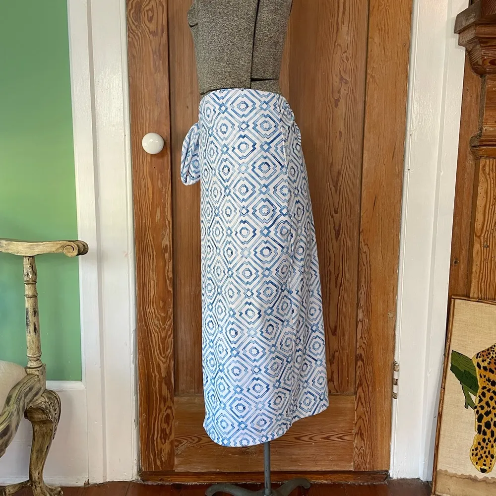 Patti Biggs Wrap Front Lizzy Skirt in Under The Sea UPF 50 - Image 6