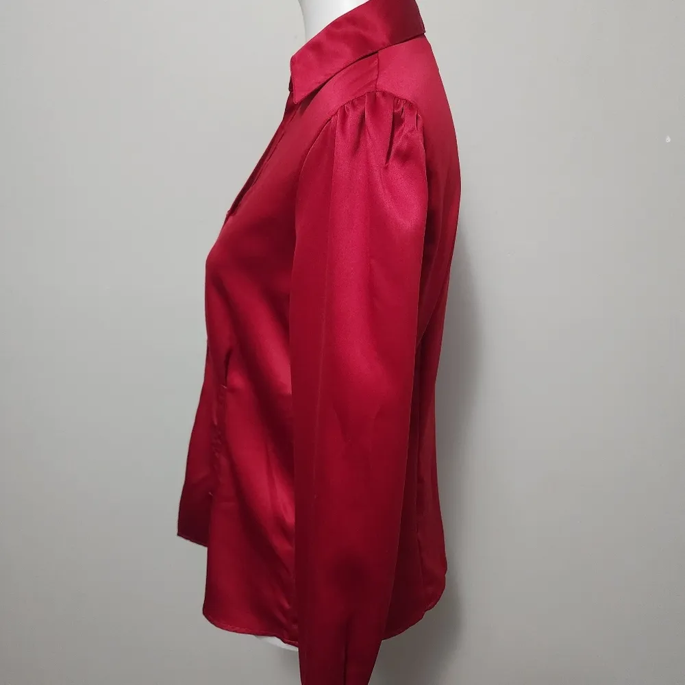 East 5th Crimson Seamed Button Down Size Medium - Image 3