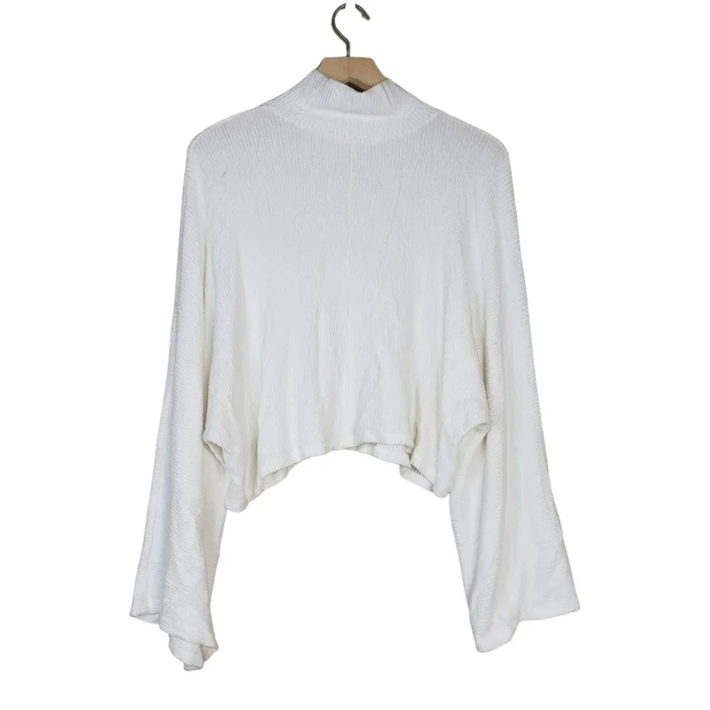 Blue Blush Los Angeles Womens S White Dolman Sleeve Cropped Sweater - Image 2