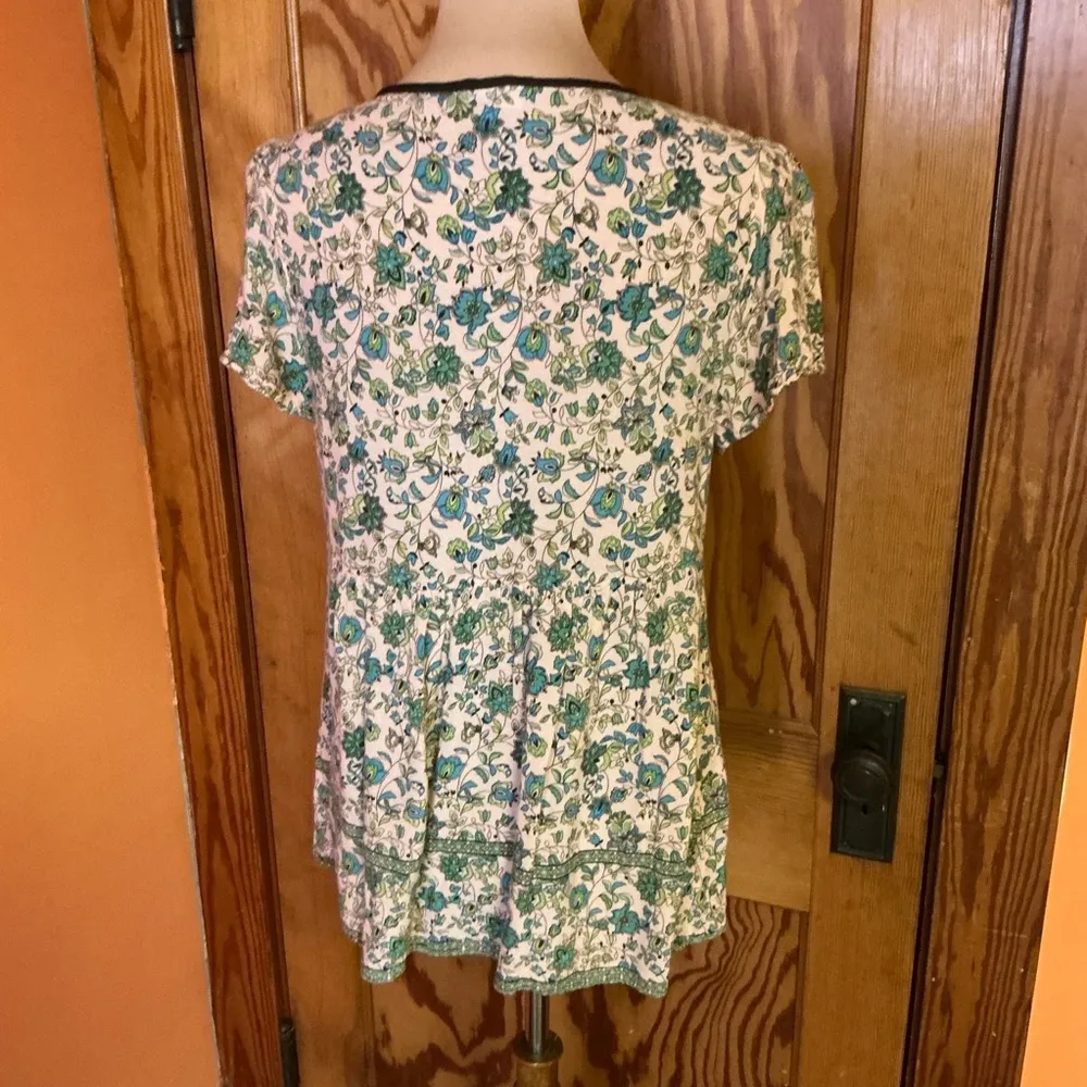 Glam Boho Floral feminine blouse - Image 12