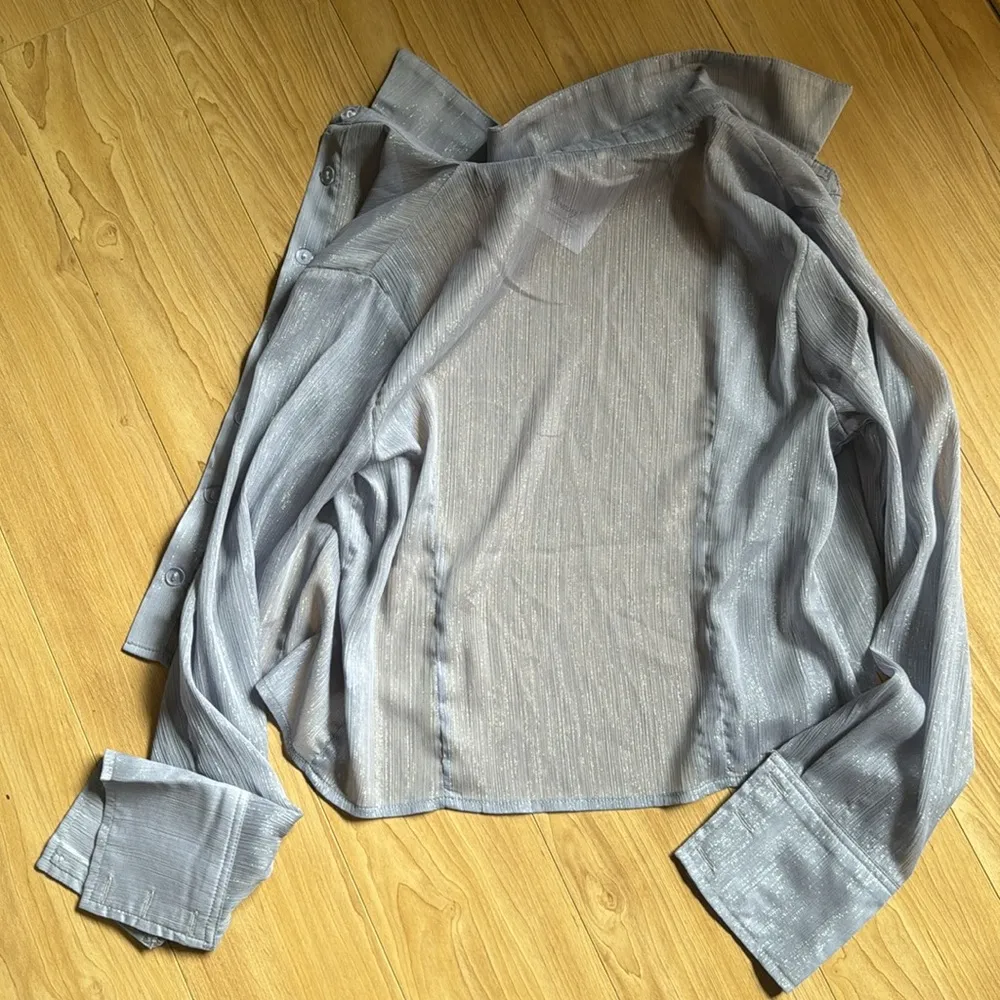 Cry Baby  BUTTON UP - Image 4