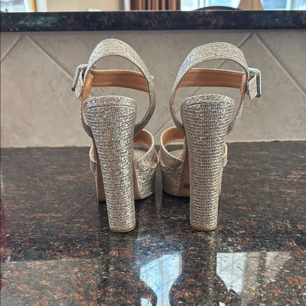 Chinese Laundry Elegant Gold Glitter Ankle Strap Platform Heels - Image 4