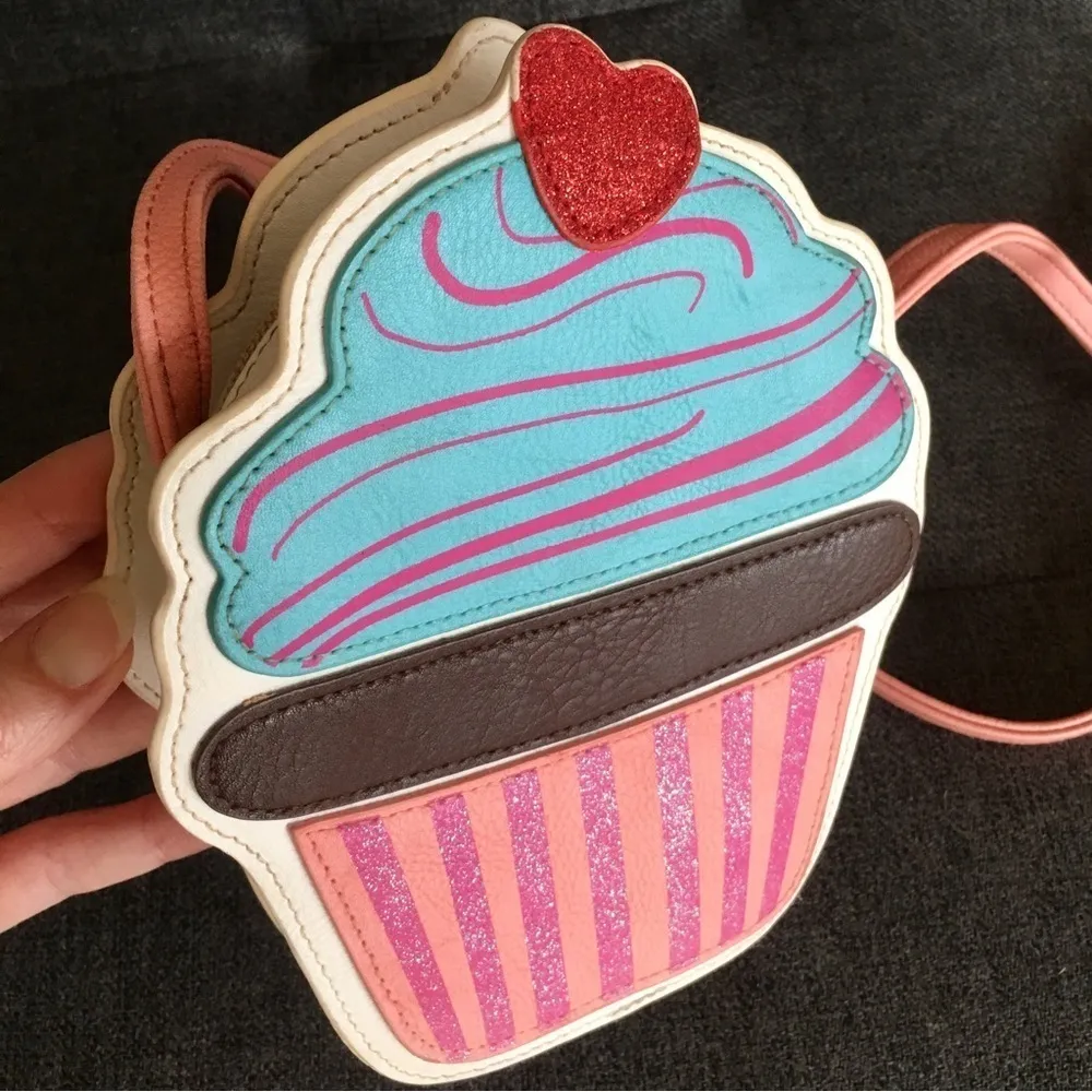 Vintage Sparkly Cupcake Crossbody Purse, White, Pink, Blue Pink - Image 3