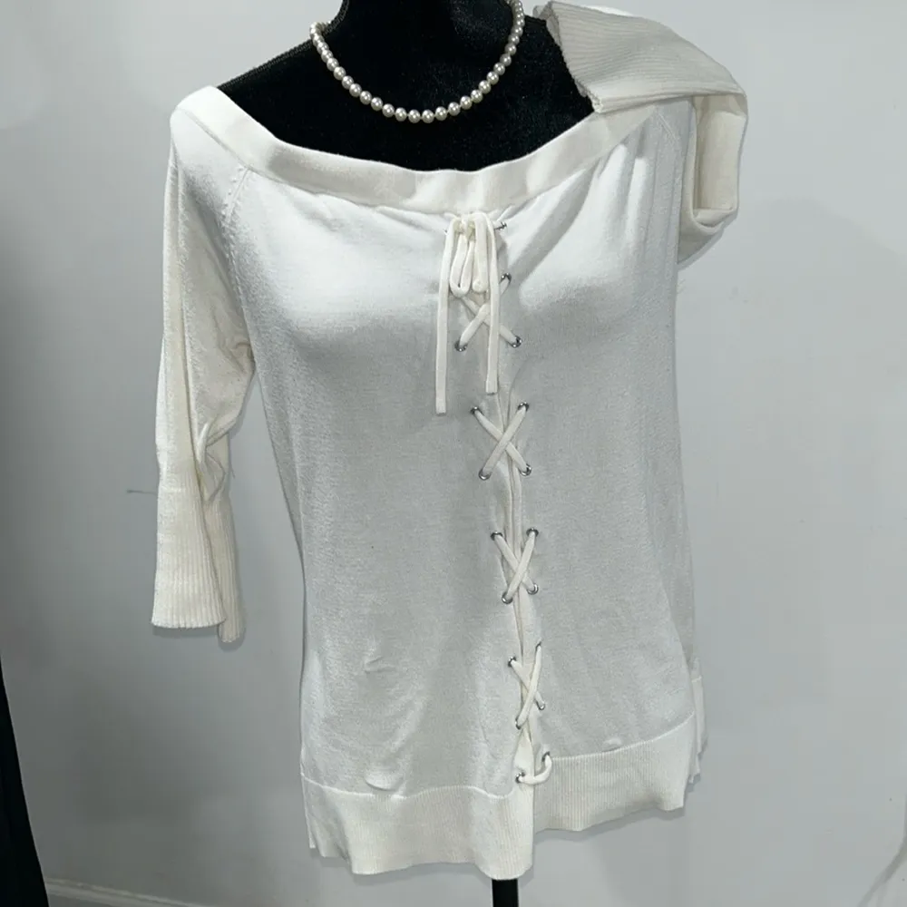 New York & Company off shoulder sweater White Size L - Image 2
