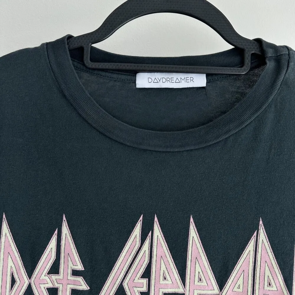 Daydreamer Def Leppard Womens Small Long Sleeve Graphic Tiger Tour Band Tee - Image 6