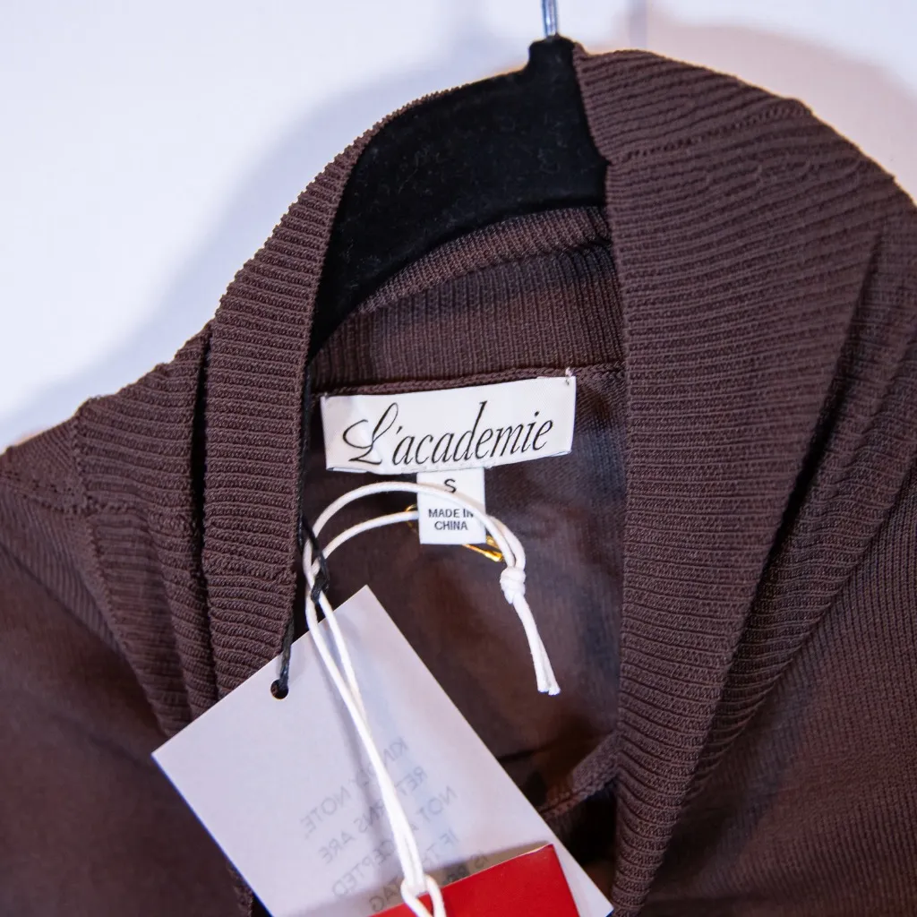 L'Academie NEW  Hadi Ribbed Knit Stretch Short Sleeve Mock Neck Sweater Chocolate - Image 2
