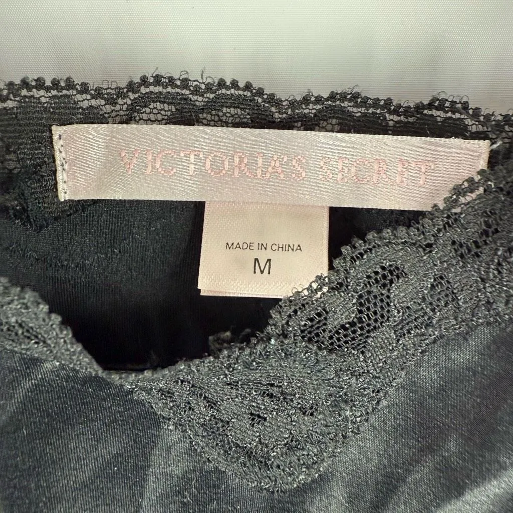 Vintage Victoria’s Secret black negligee size medium ￼ - Image 5