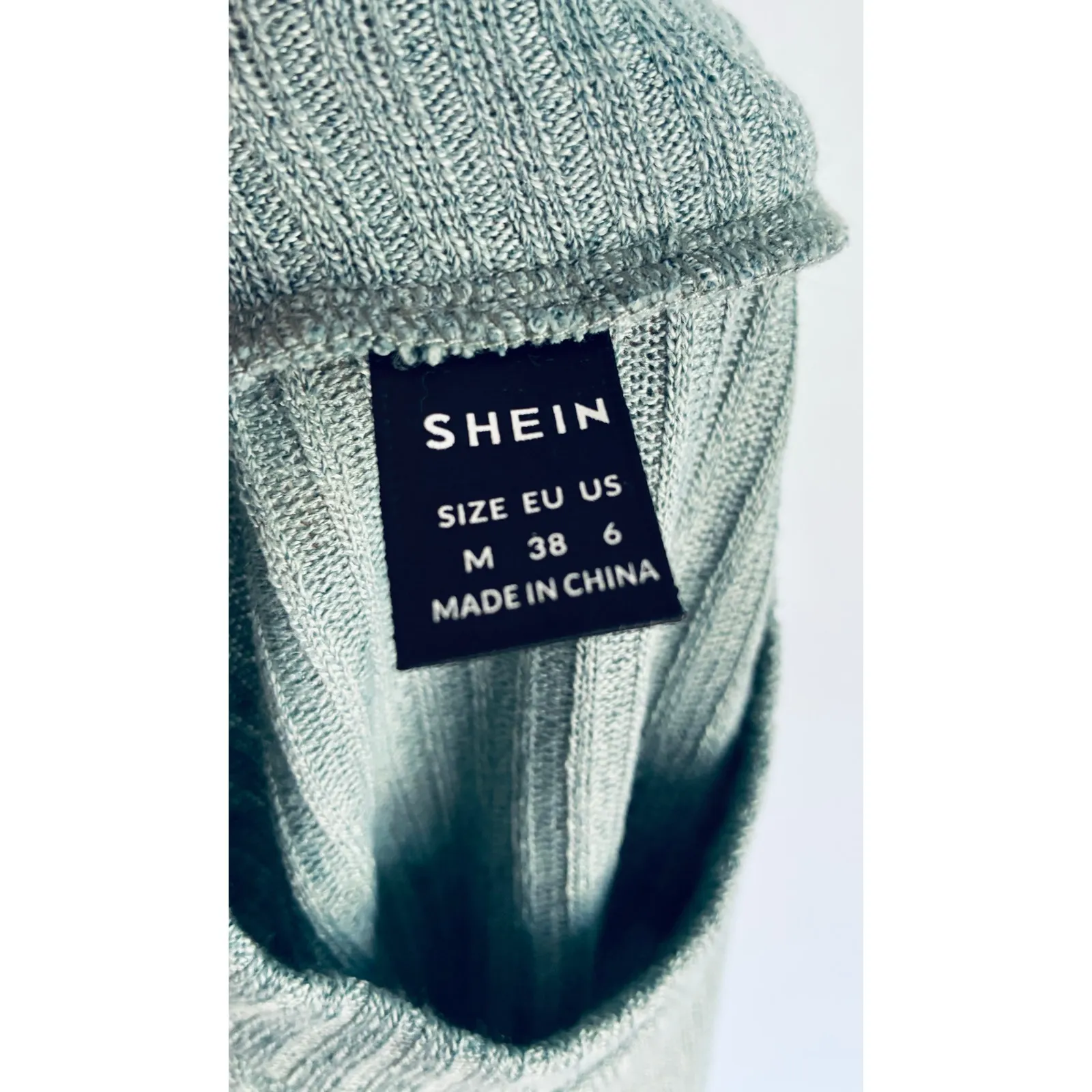 Shein Ribbed Crop Tops Women's Medium - Image 6