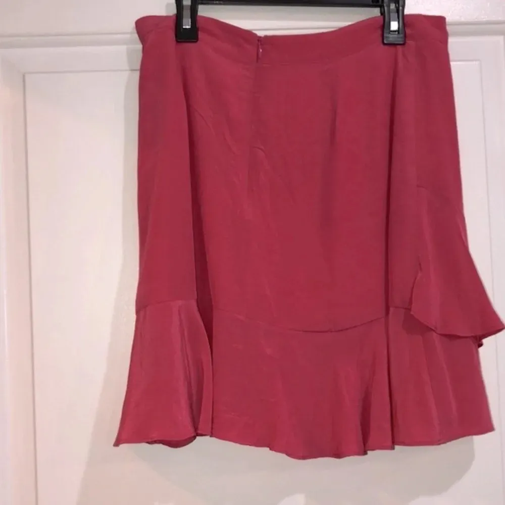 Privacy Please pink ruffle mini skirt size medium - Image 4
