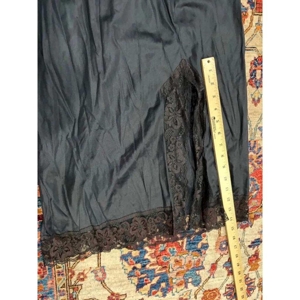 Vintage Vanity Fair Half Slip Skirt Black Nylon Lace Hem Women’s S/M 24-26 - Image 4