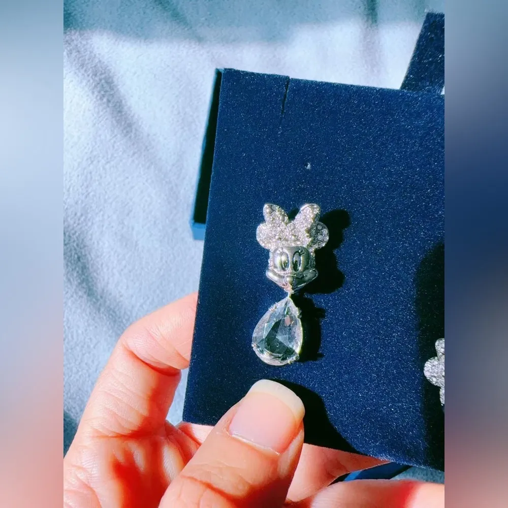 Swarovski 100 Years Disney Minnie Mouse drop earrings Asymmetrical design - Image 6