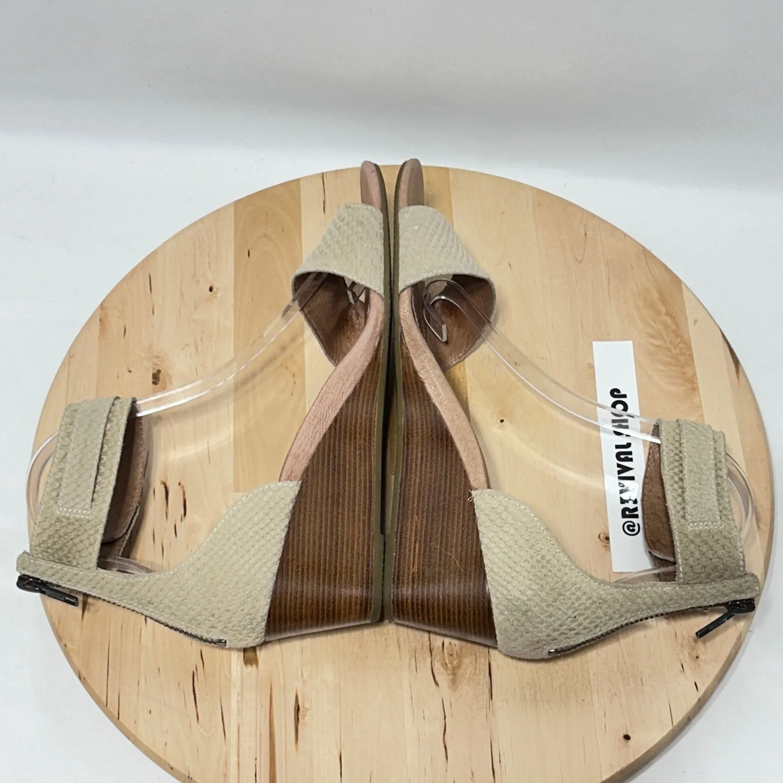 UGG Char Mar Beige Suede Slip On Open Toe Adjustable Ankle Strap Sandal- Size 9 - Image 8