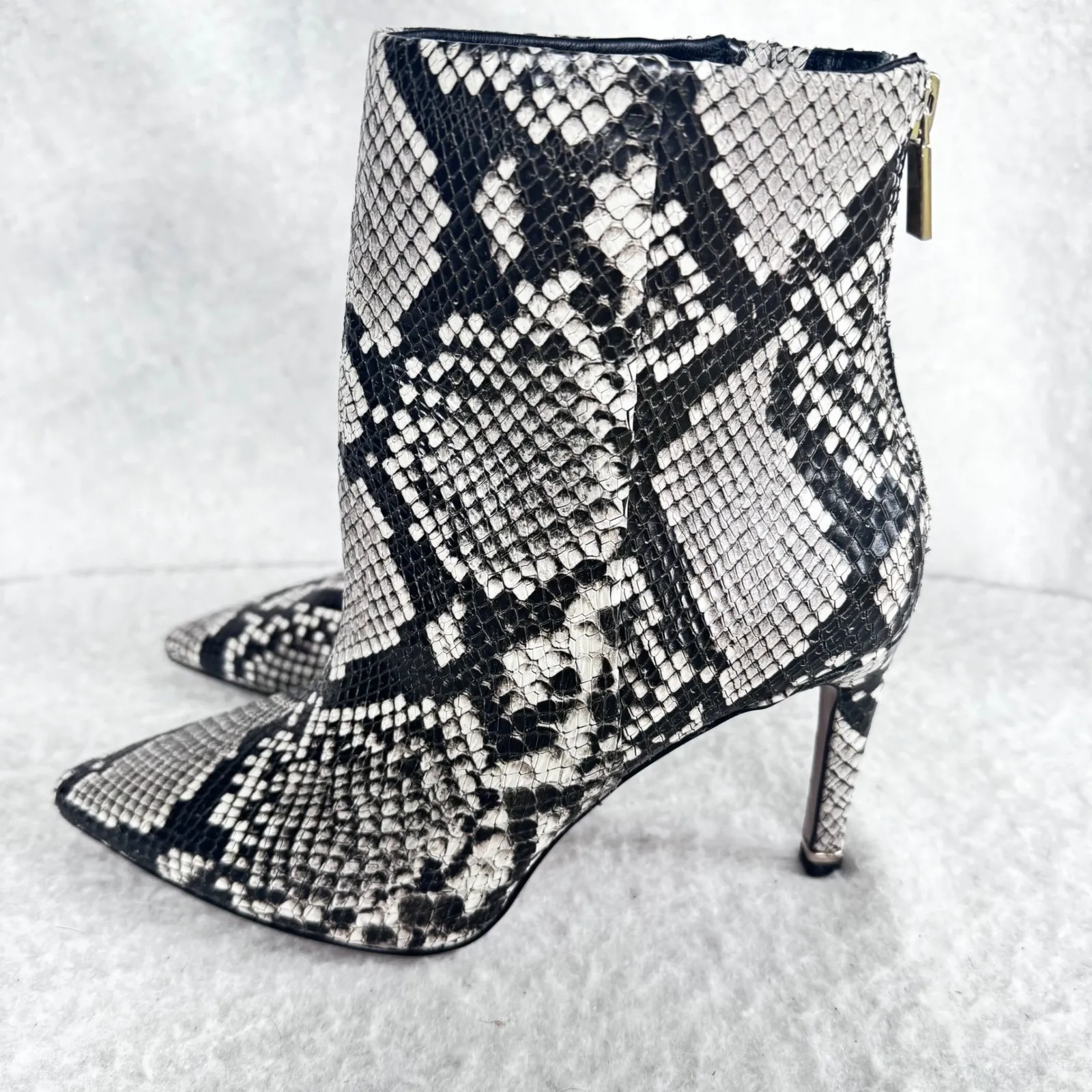 Katherine Kelly‎ Rosie Pointed Toe Snake Print Stiletto Heel Ankle Boots 6.5 Black - Image 4